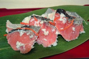 秋鮭飯寿司